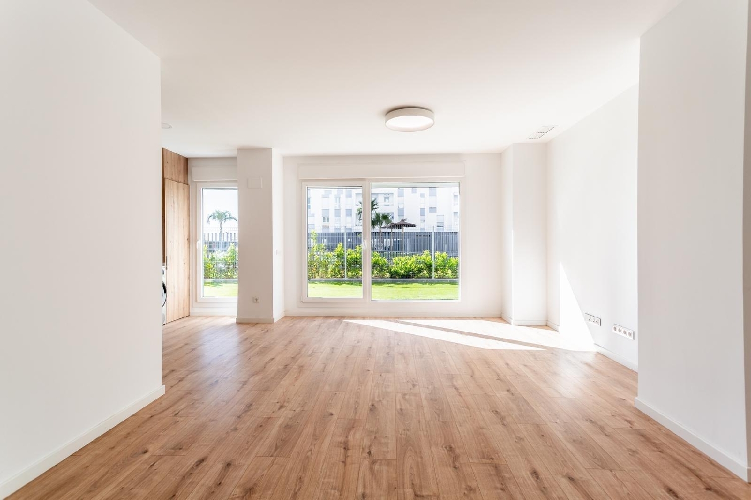 till salu bottenvåning Valencia De Las Torres Campiña Sur 3