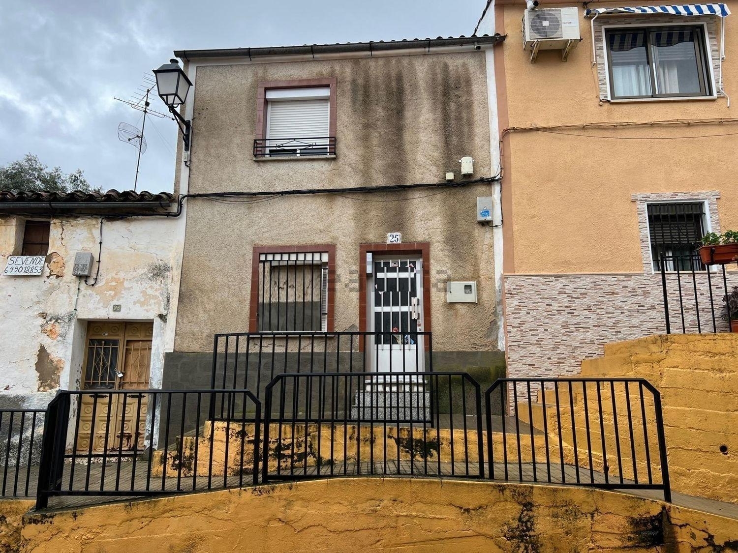  till salu hus Aliseda Tajo-Salor 1
