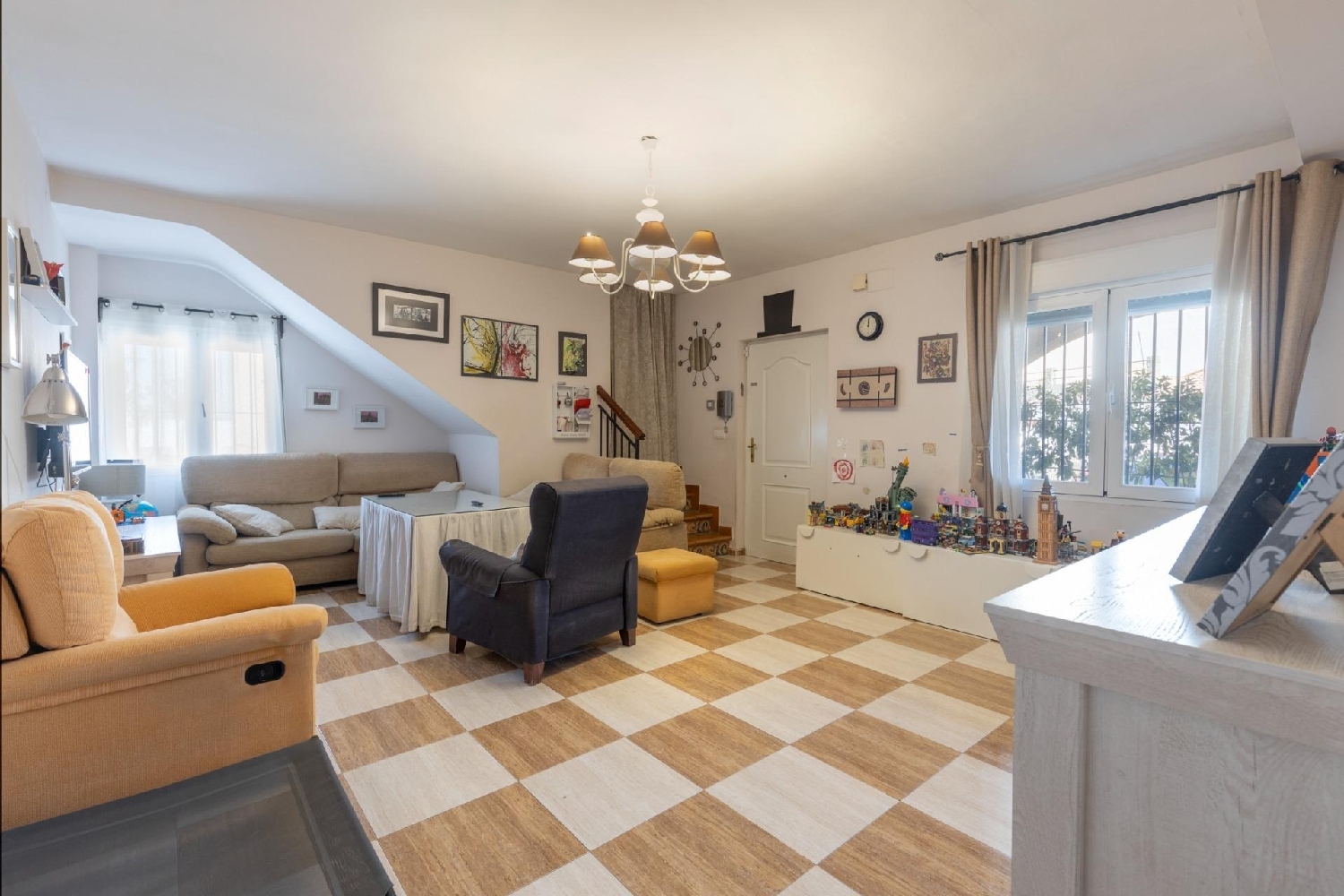  till salu hus Armilla Vega De Granada 4