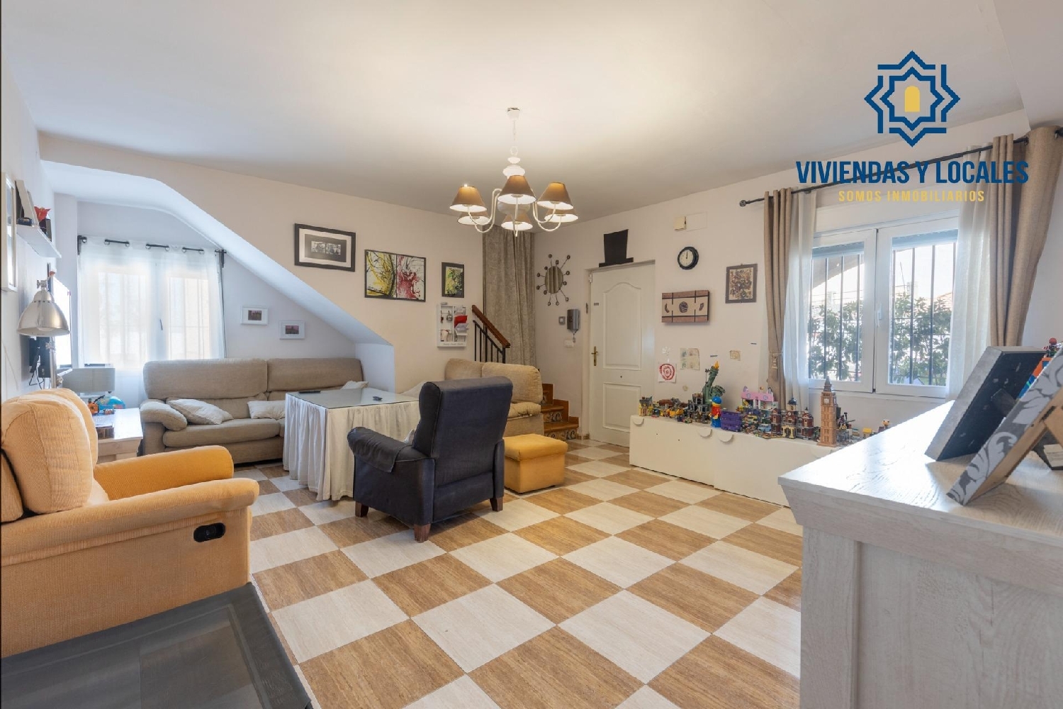  till salu hus Armilla Vega De Granada 3
