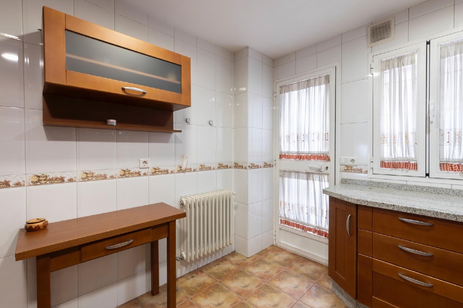 till salu hus Barrio De Granada Alacantí 8