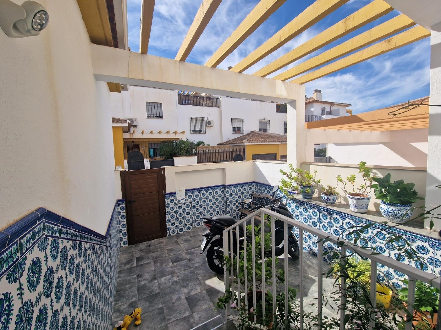 till salu hus Barrio De Granada Alacantí 7