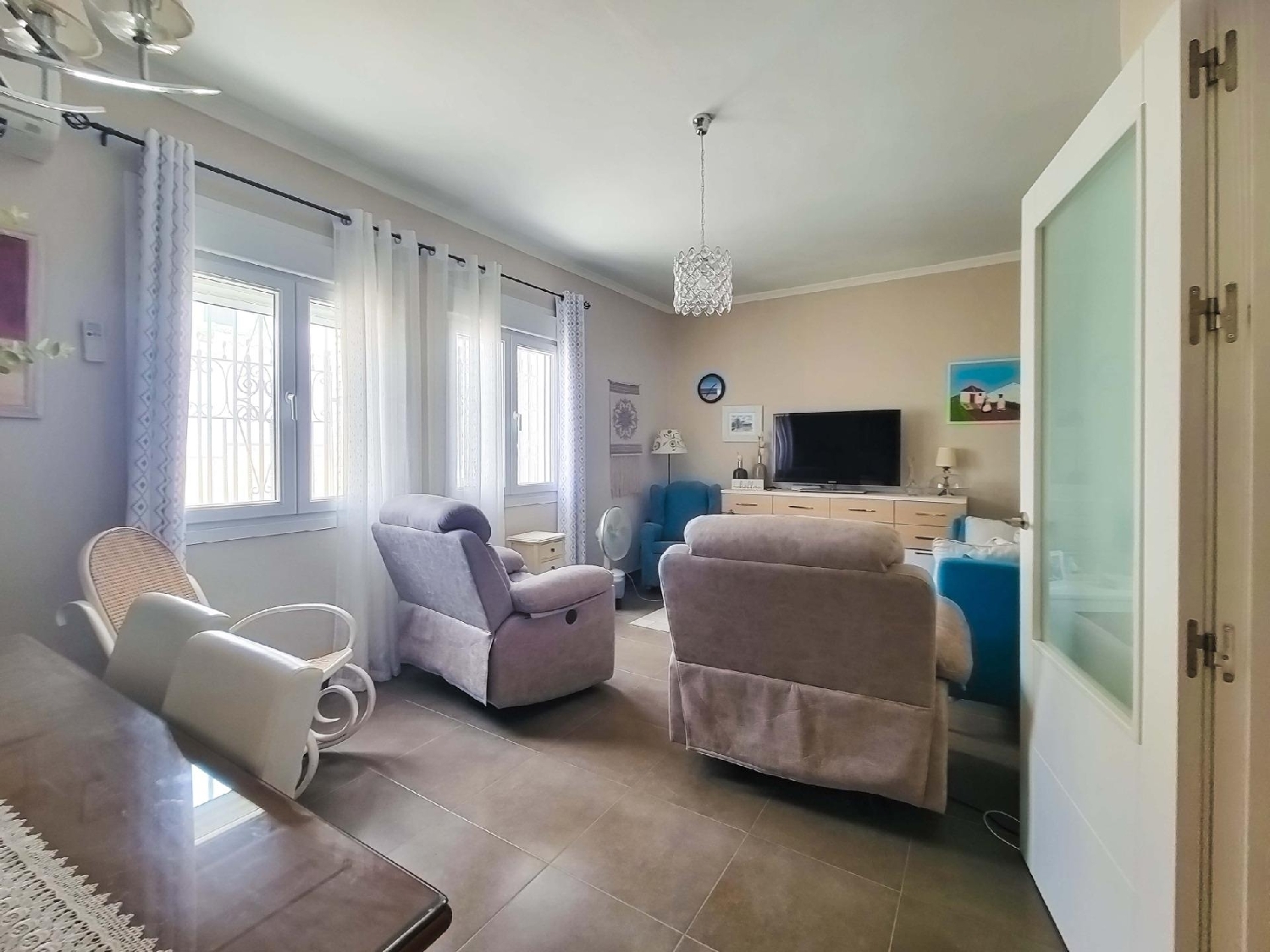 till salu hus Barrio De Granada Alacantí 1