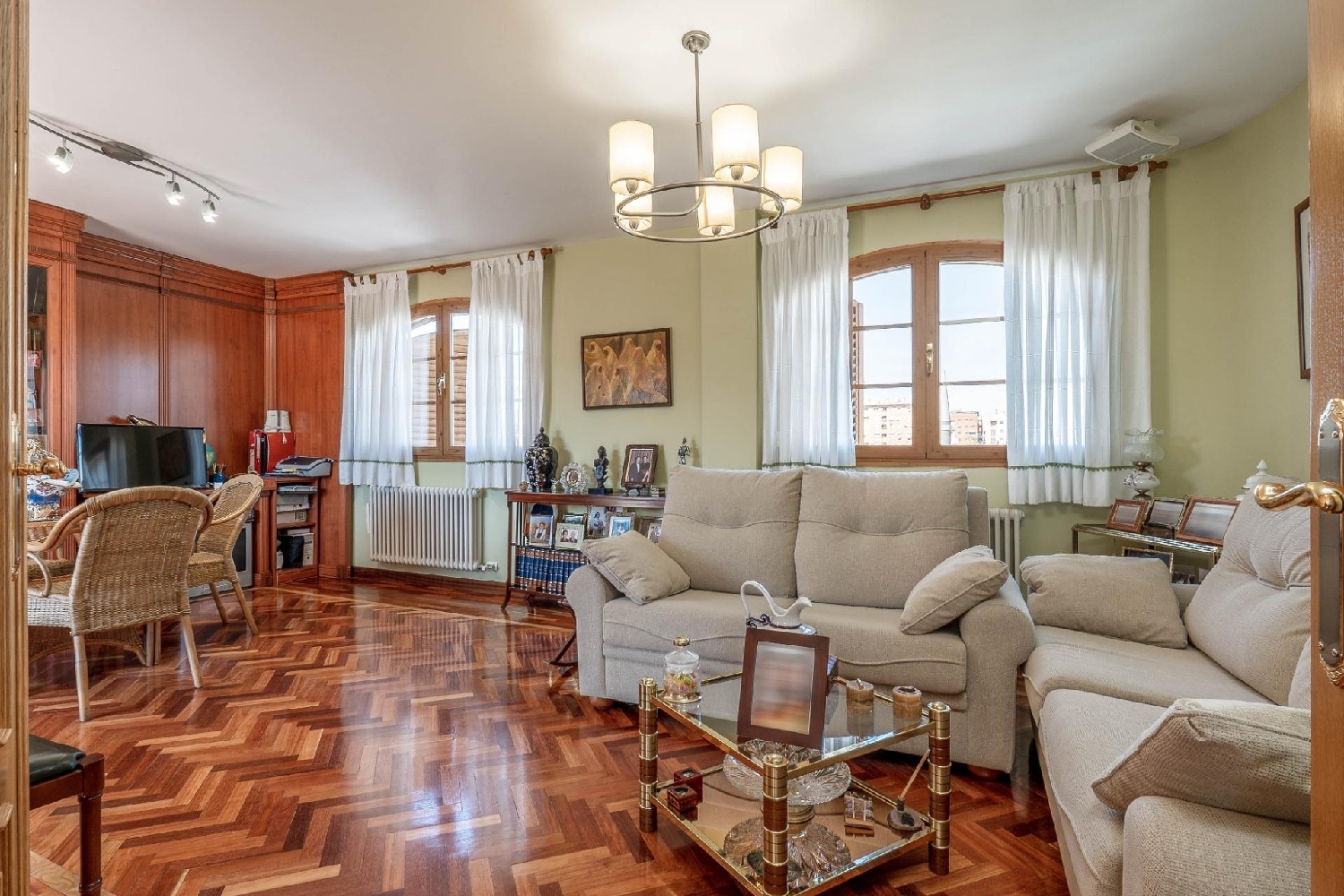 till salu hus Barrio De Granada Alacantí 4