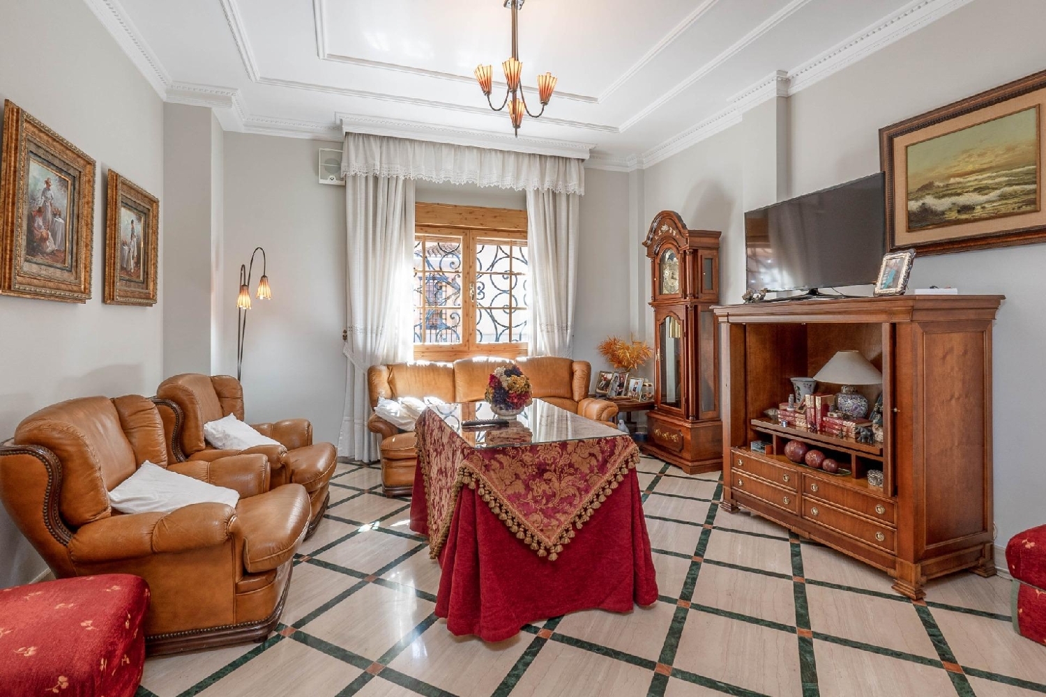 till salu hus Barrio De Granada Alacantí 5