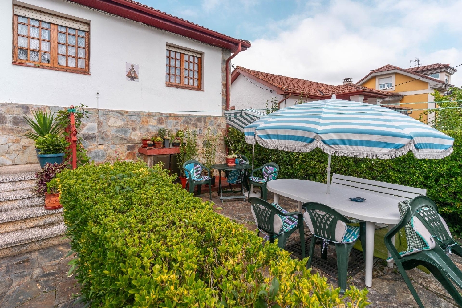 till salu hus Candamo Avilés 3