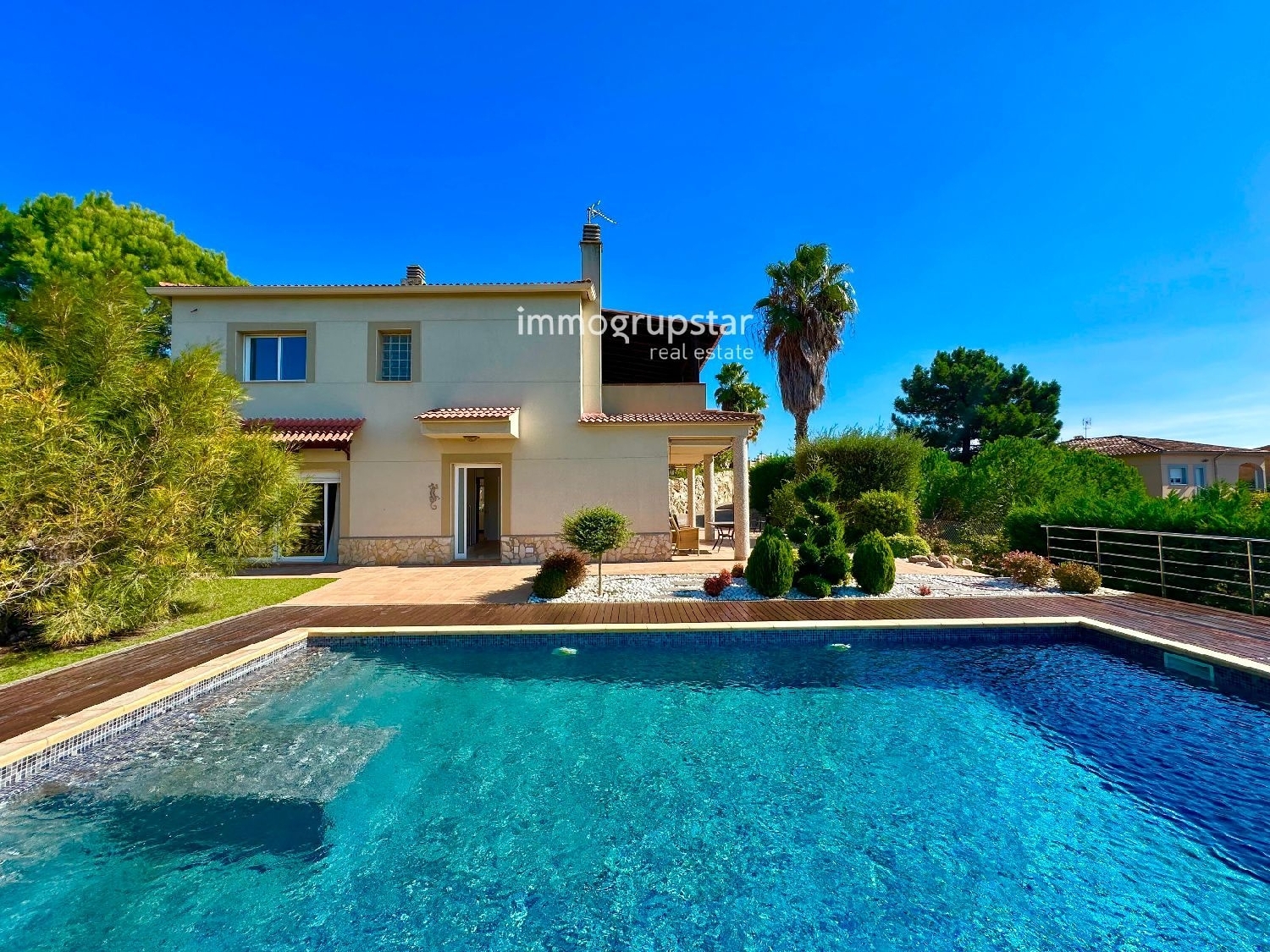 till salu hus Lloret De Mar Selva 2