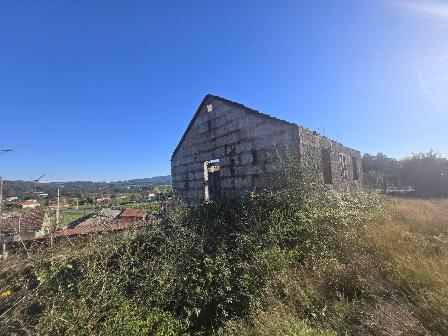  till salu hus Meis Salnés 5