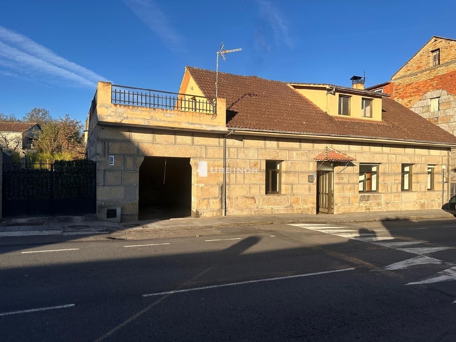 till salu hus San Cibrao Das Viñas Ourense 3