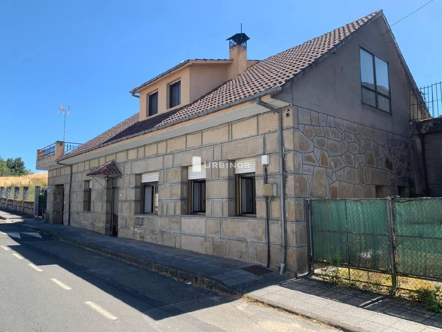 till salu hus San Cibrao Das Viñas Ourense 2