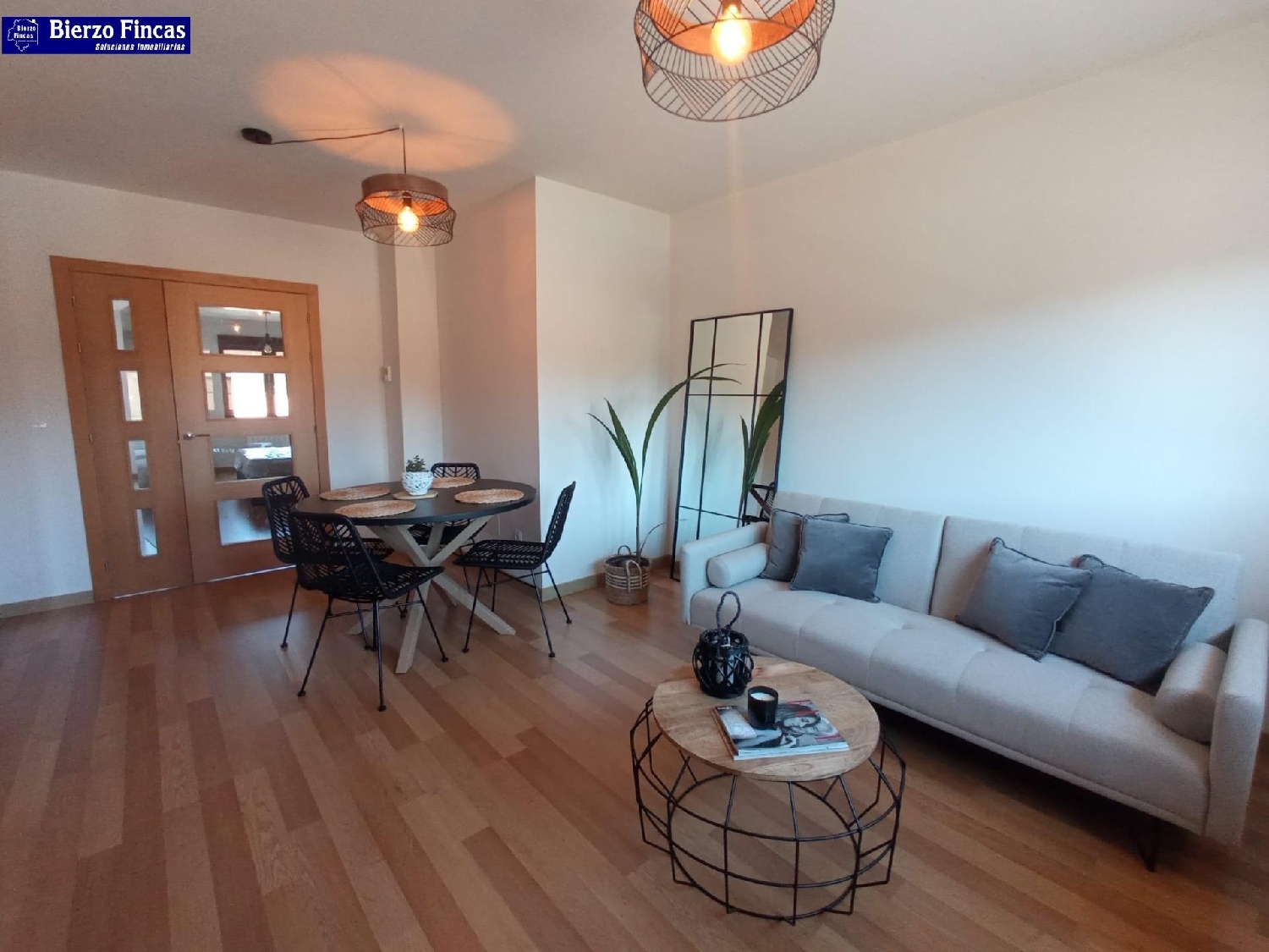  en venta casa Santovenia De La Valdoncina León 2