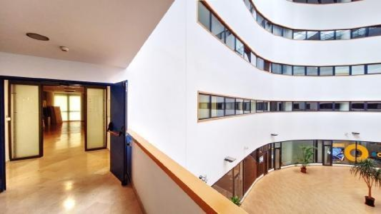 for sale office Los Barrios Campo De Gibraltar 1