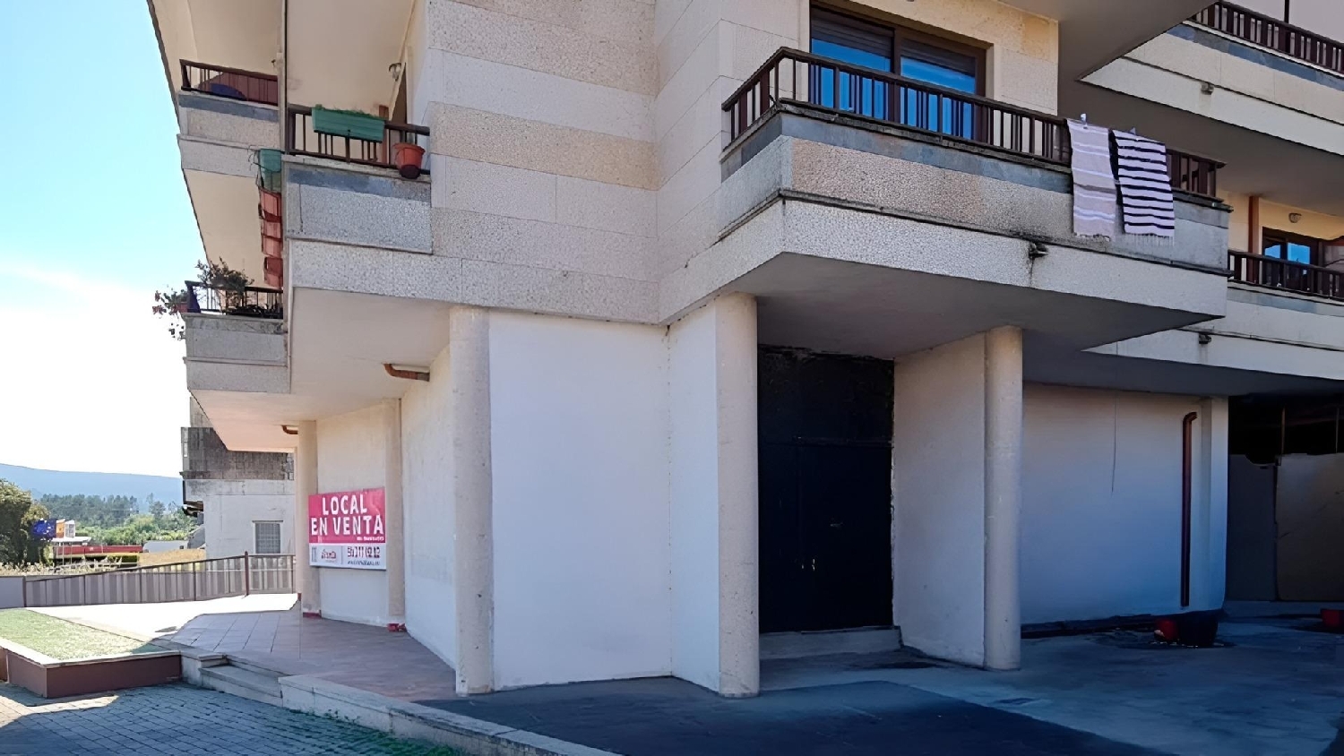  for sale office Sanxenxo Salnés 5