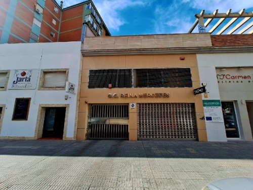 Badajoz Casco Antiguo-Centro Badajoz parkeerplaats foto 6309138