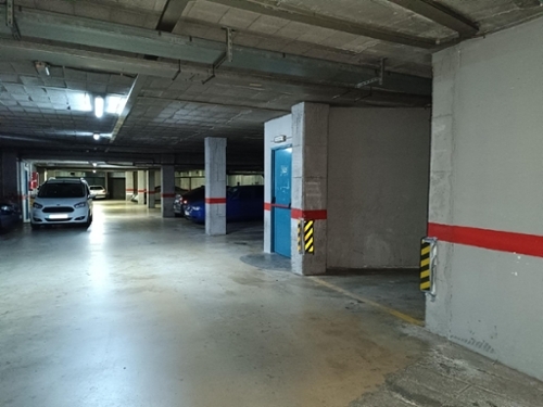 Barriada Les Tres Creus Bages parkering foto 6315844