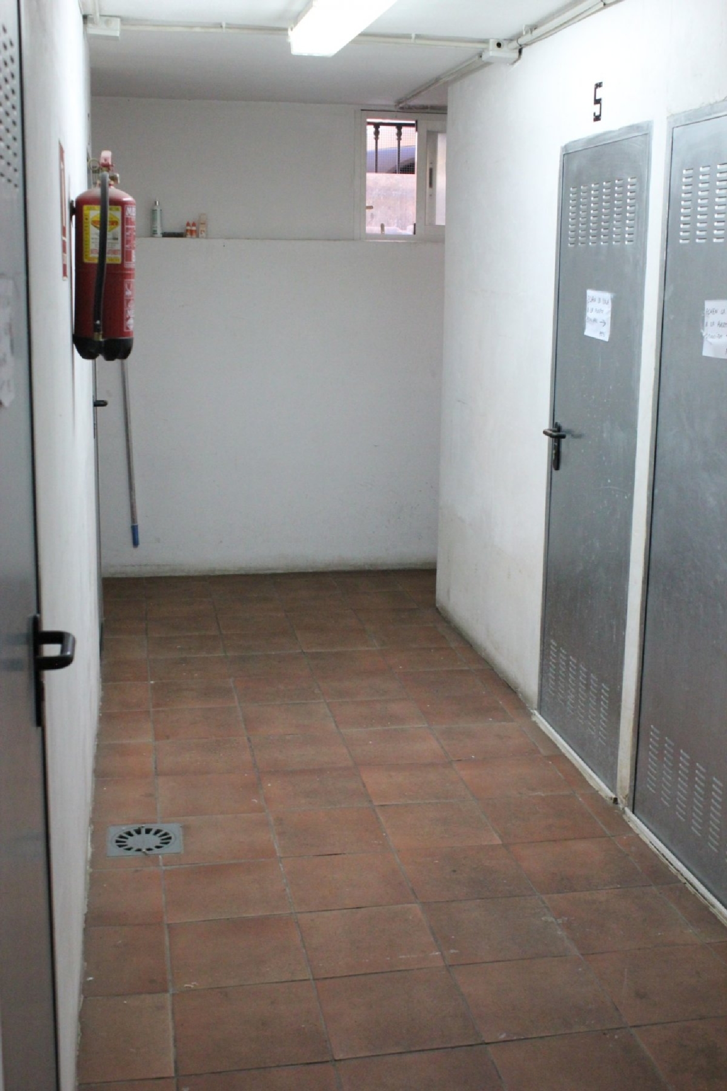  en venta parking Barrio De Granada Alacantí 8