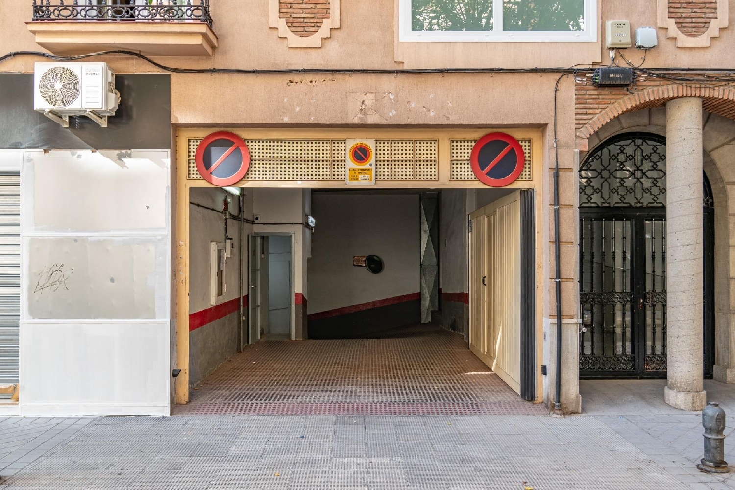  te koop parkeerplaats Barrio De Granada Alacantí 5