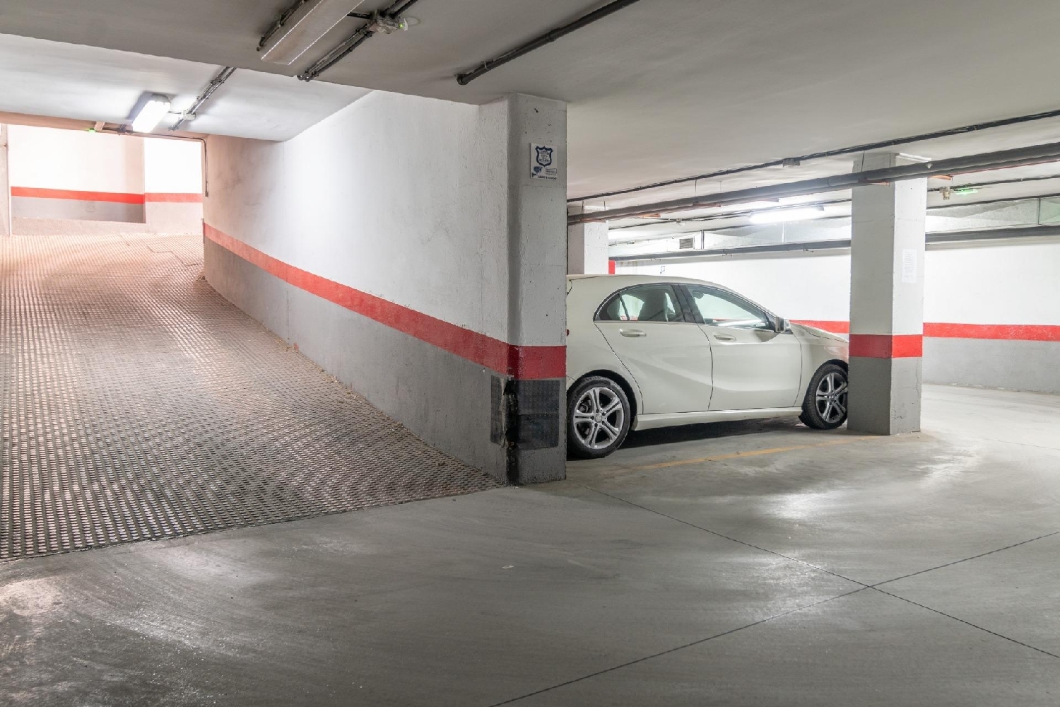  te koop parkeerplaats Barrio De Granada Alacantí 7