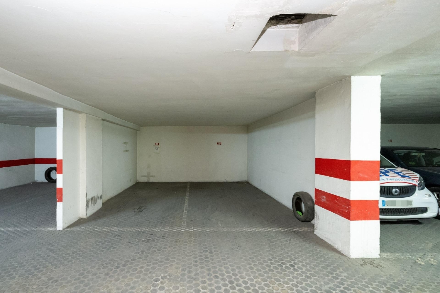 for sale parking space Barrio De Granada Alacantí 2