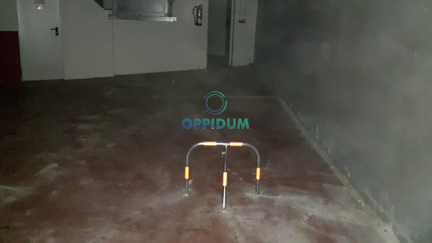 à vendre parking Fene Ferrol 6
