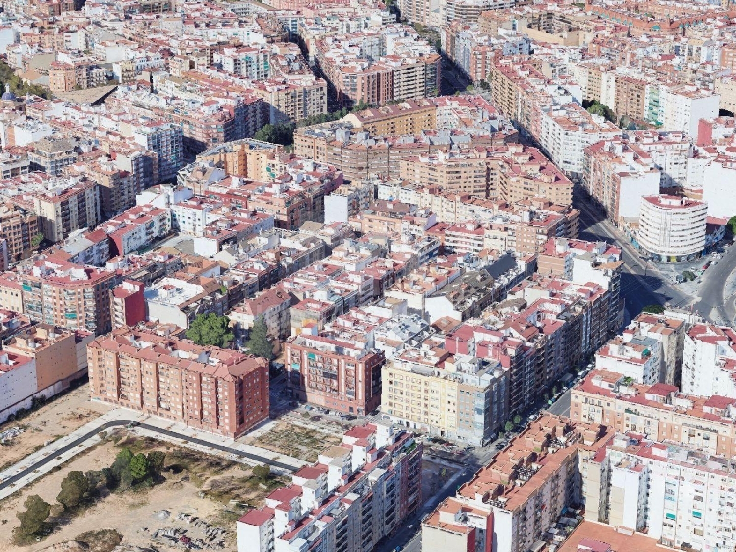 till salu parkering Valencia De Las Torres Campiña Sur 4