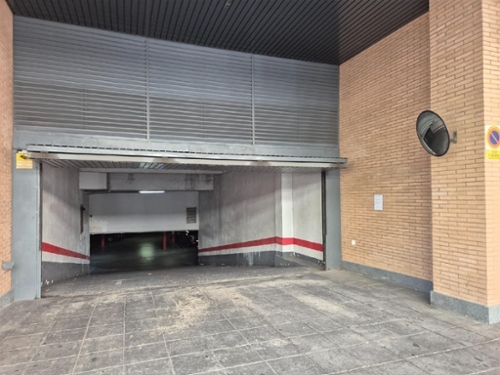 Zaragoza Centro 50004 D.C. Zaragoza parking space foto 6308897