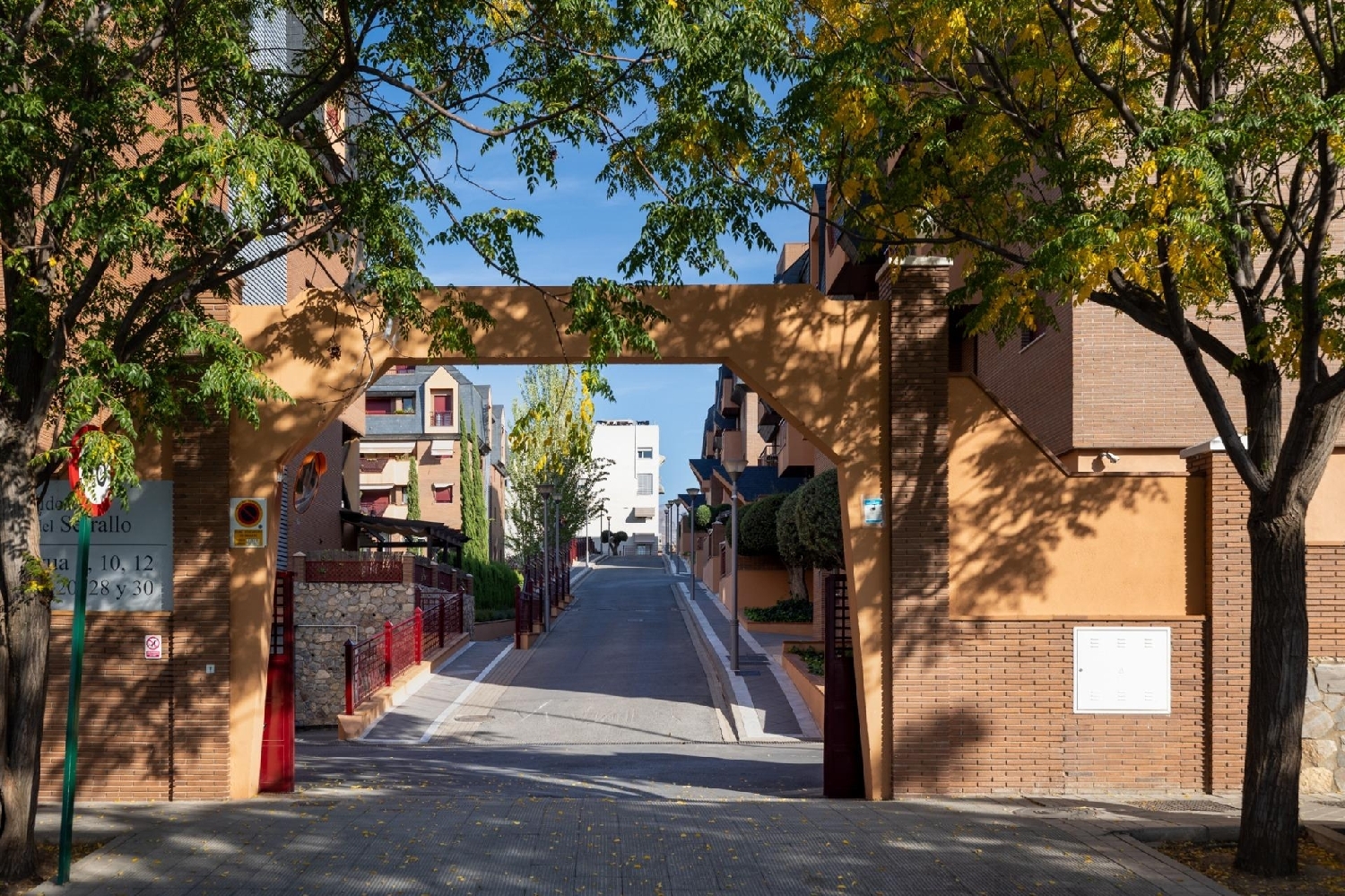 till salu takvåning Barrio De Granada Alacantí 2