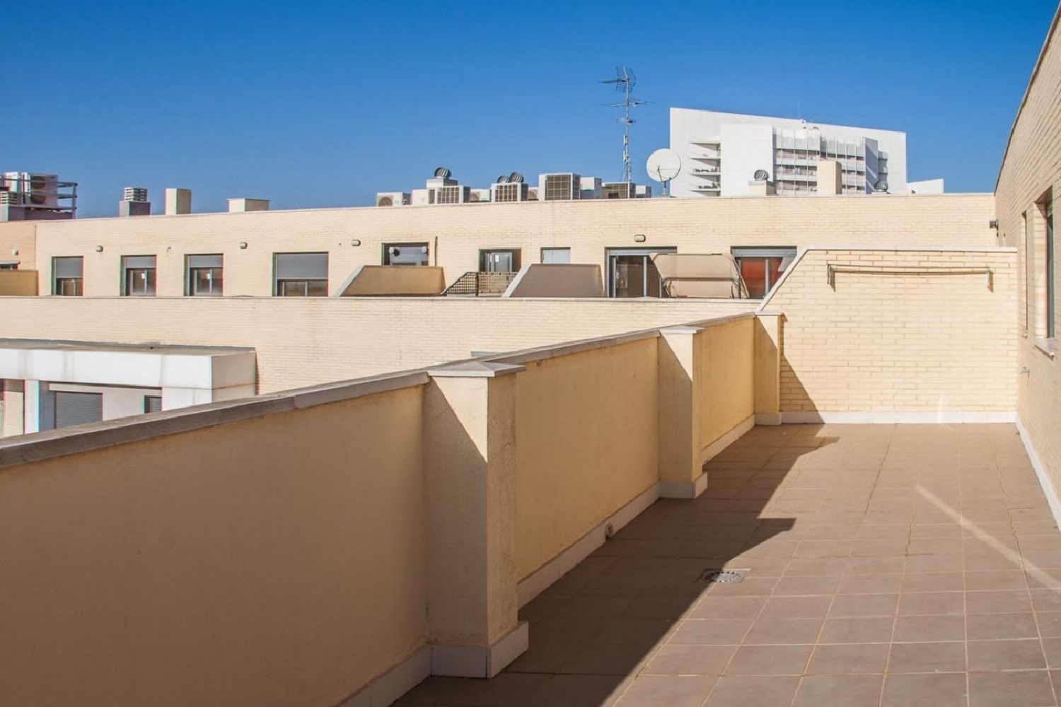 kaufen Penthouse Torrent Horta Oest 7