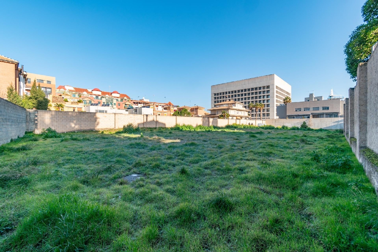  en venta terreno Barrio De Granada Alacantí 6
