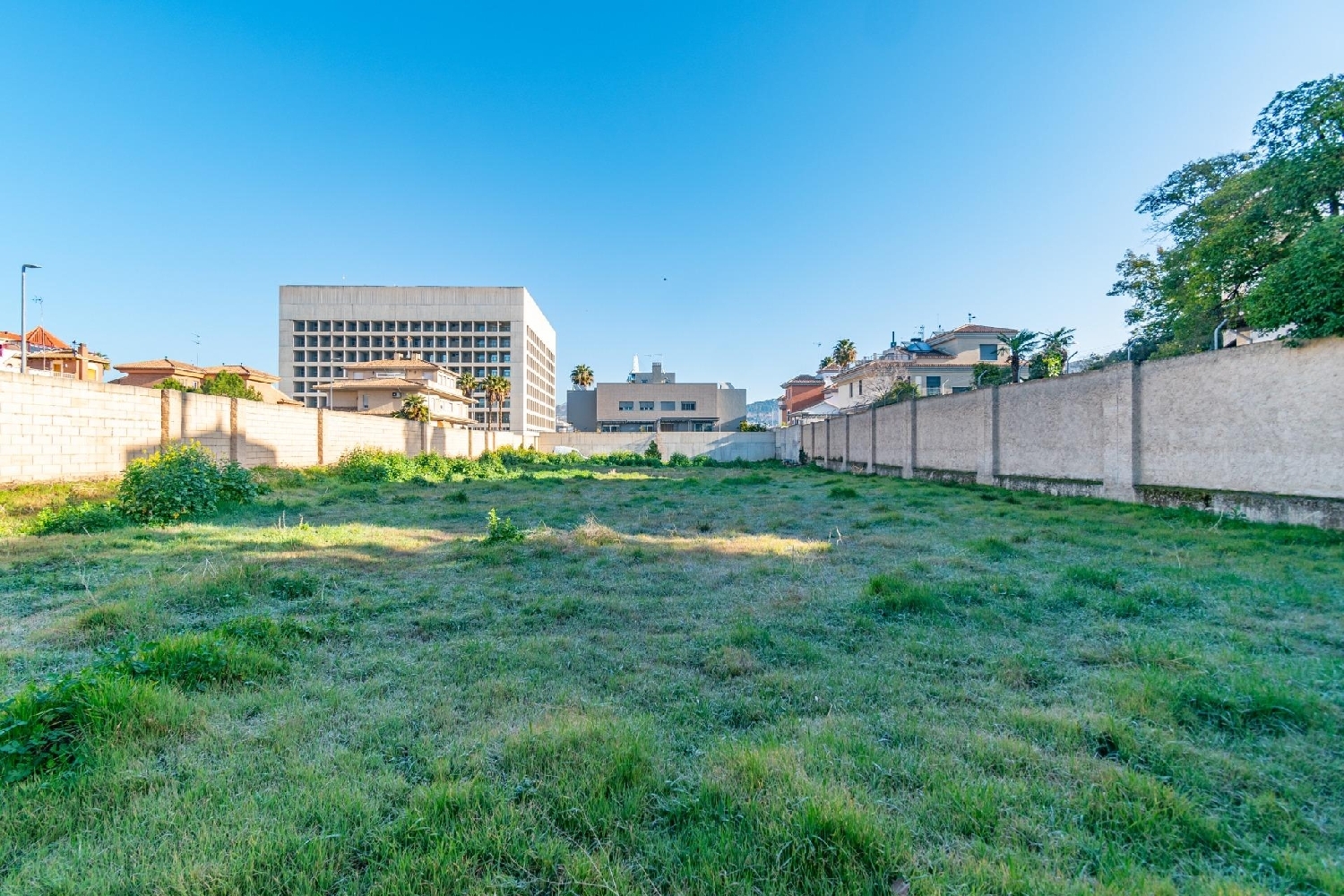 en venta terreno Barrio De Granada Alacantí 2