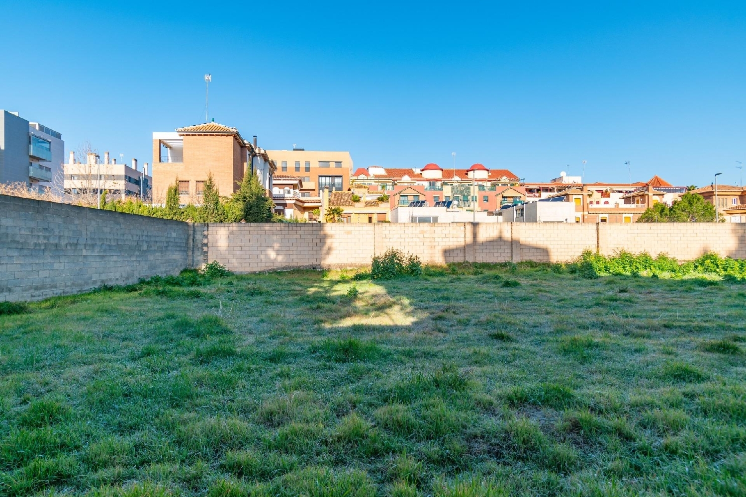  en venta terreno Barrio De Granada Alacantí 5