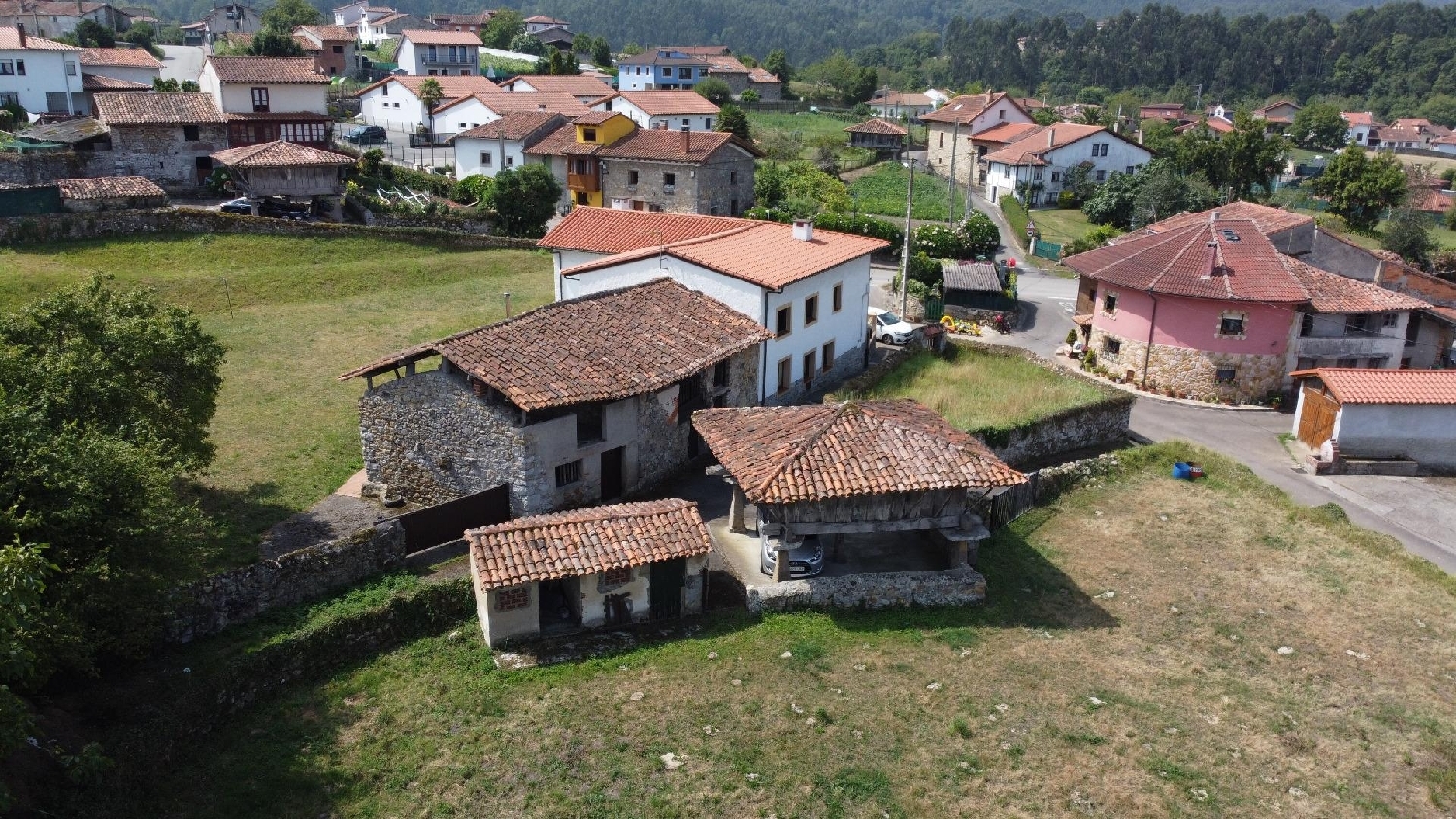  en venta terreno Colunga Oriente 3