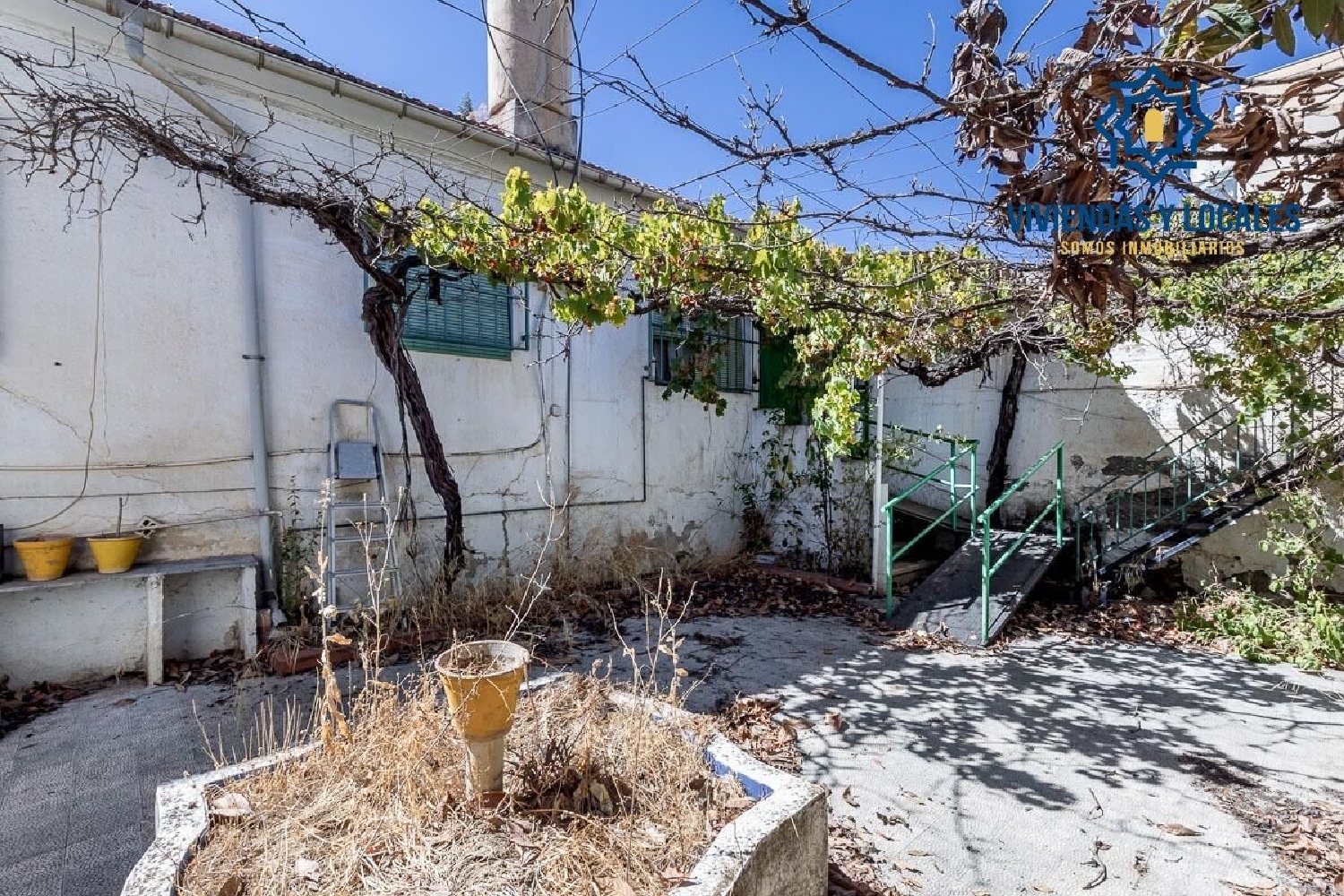  en venta terreno Farmillans Órdenes 6
