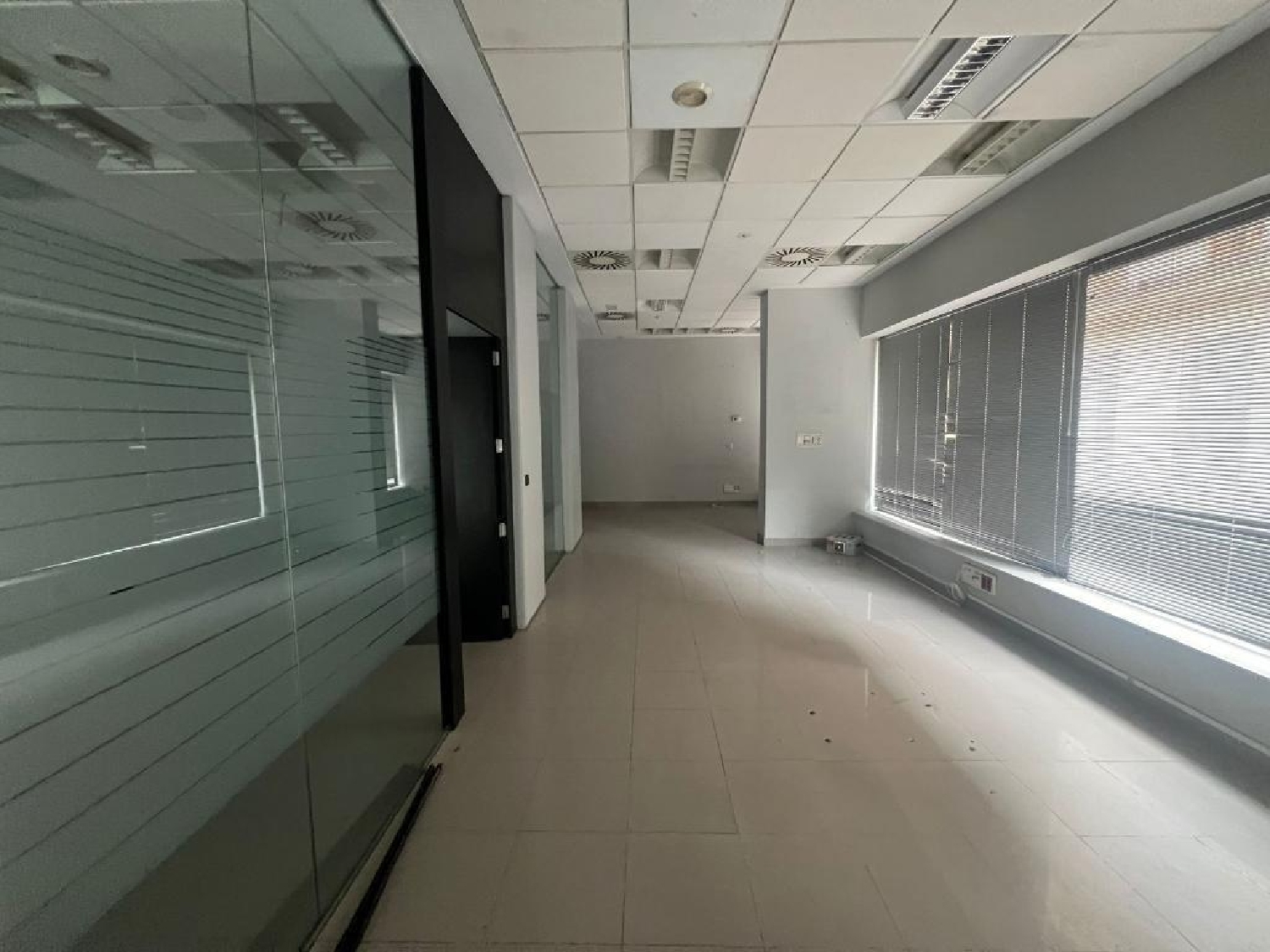 en venta local Alicante Centro 03001 Alacantí 5