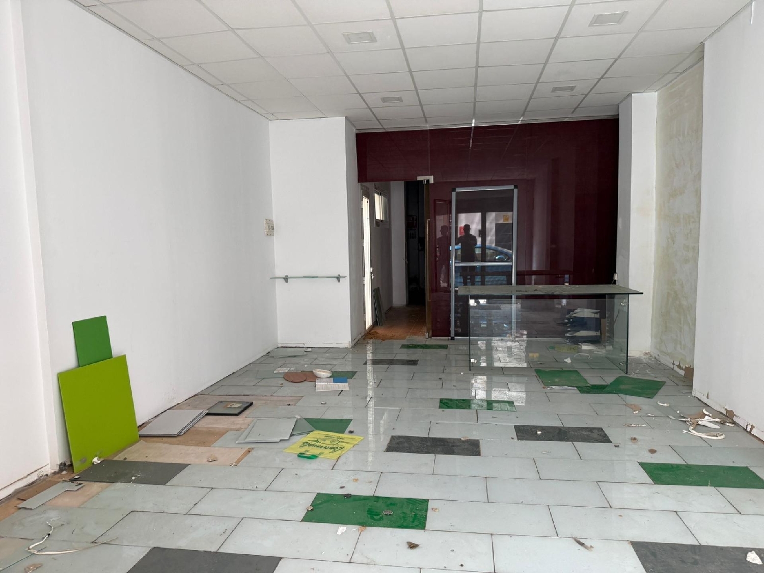 te koop bedrijfsruimte Alicante Centro 03001 Alacantí 1