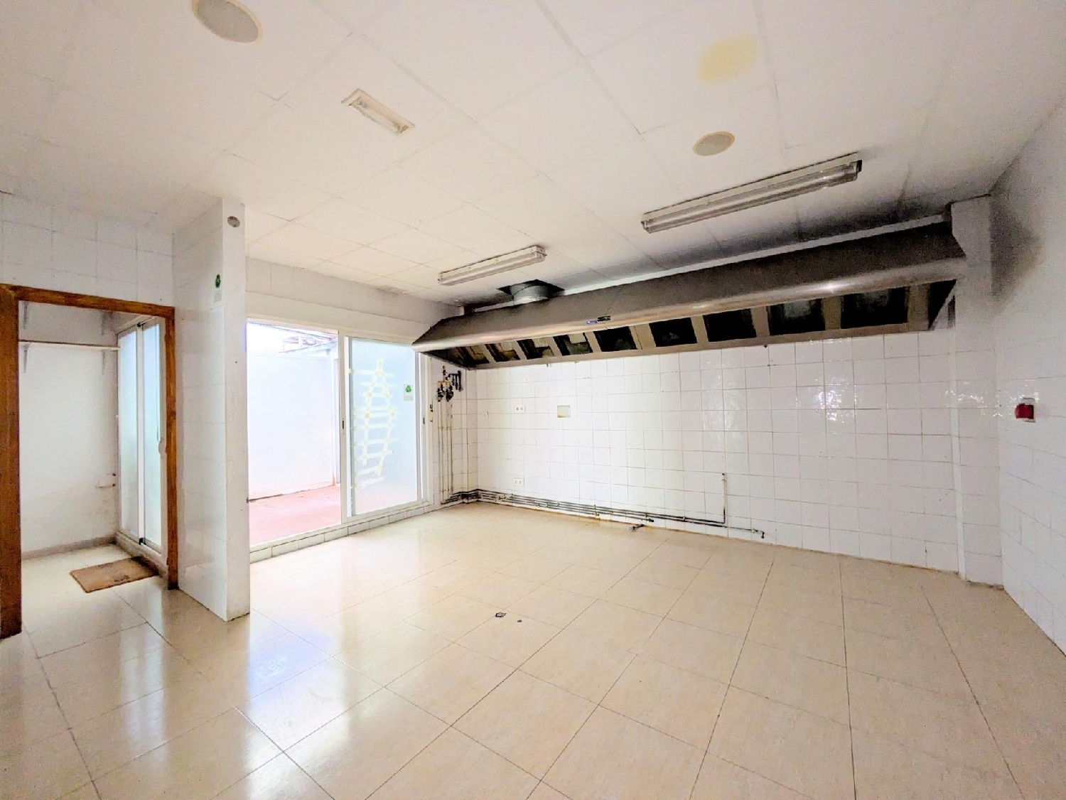 à vendre local commercial Amposta Montsià 6