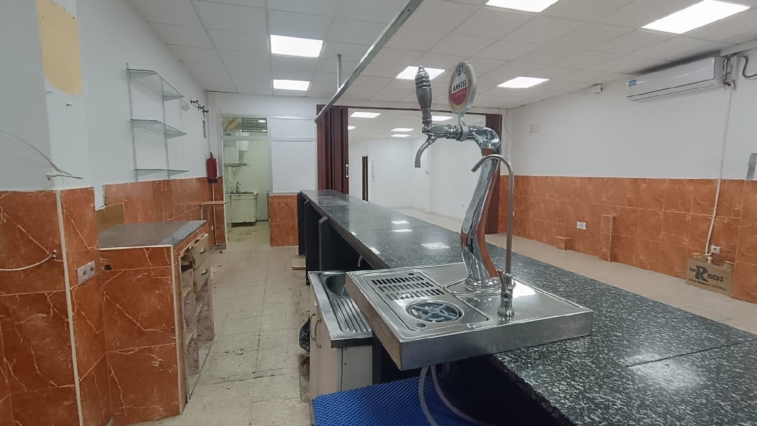  à vendre local commercial Badajoz Casco Antiguo-Centro Badajoz 4