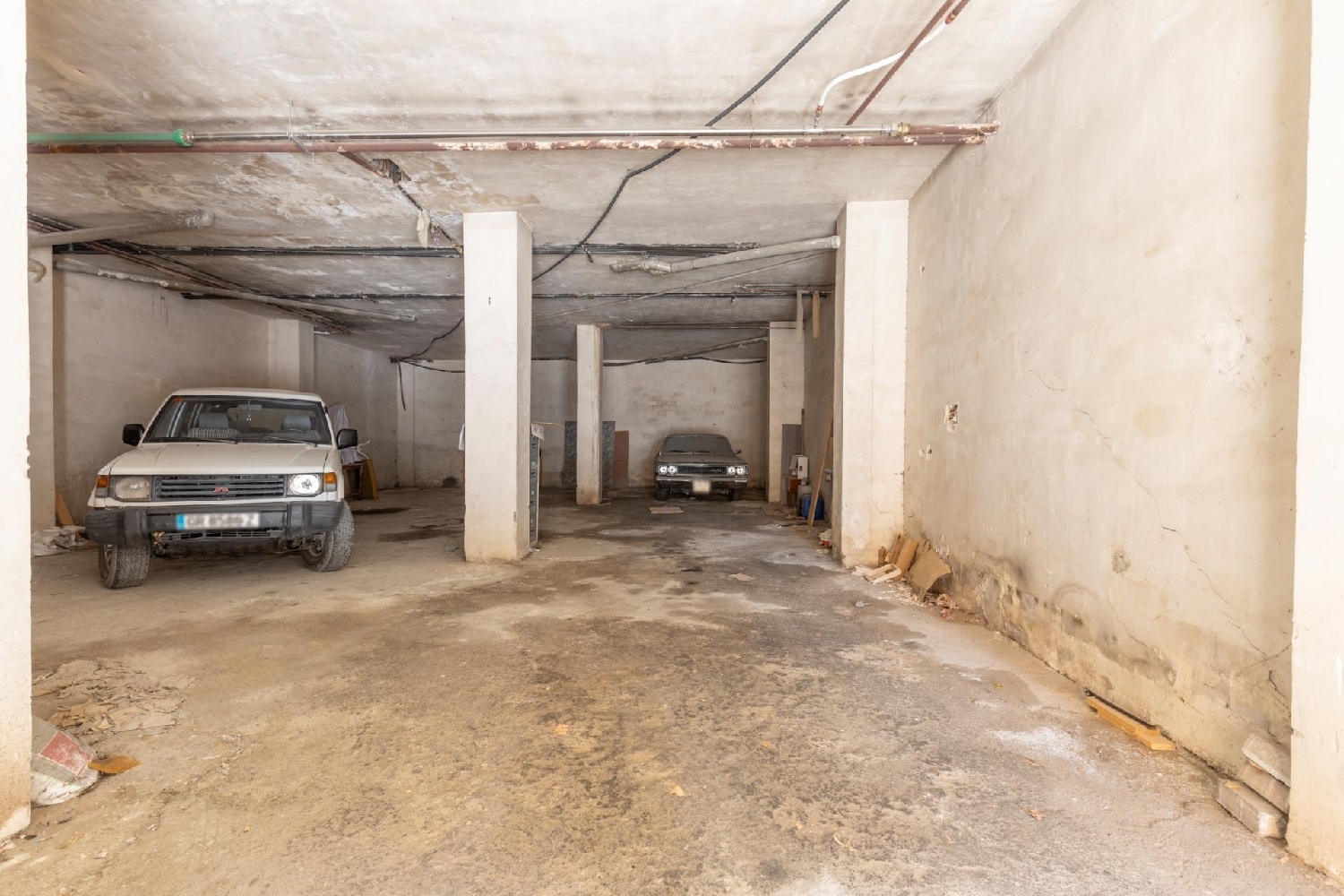  till salu lokal Barrio De Granada Alacantí 4
