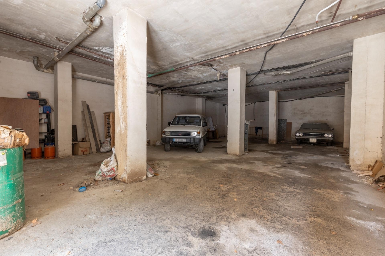  till salu lokal Barrio De Granada Alacantí 3
