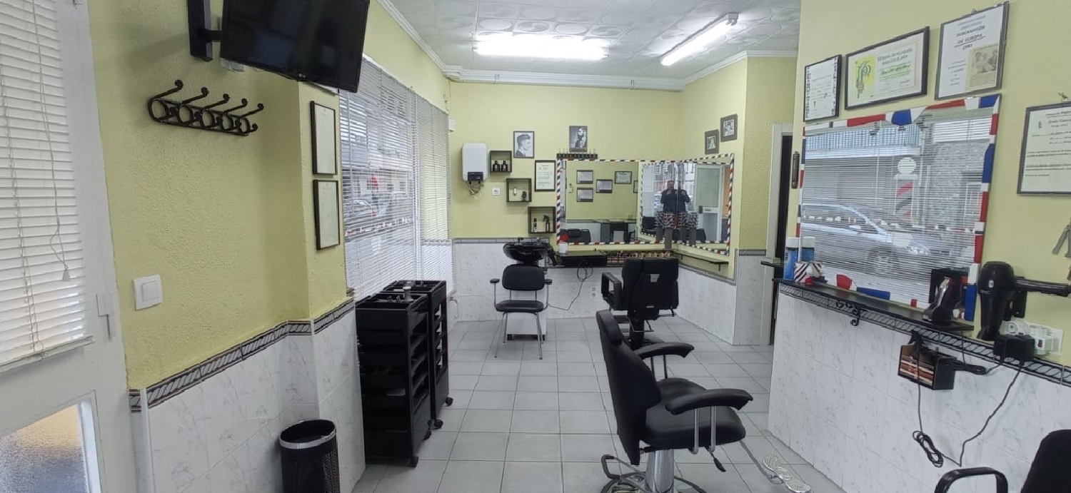 till salu lokal Barrio De Granada Alacantí 2