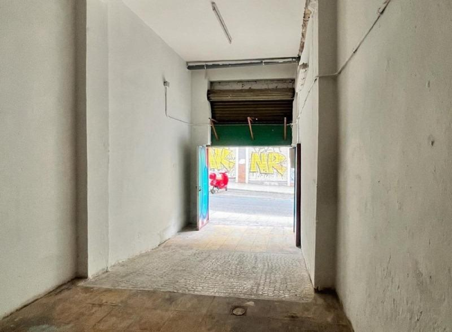 à vendre local commercial Barrio De Granada Alacantí 3