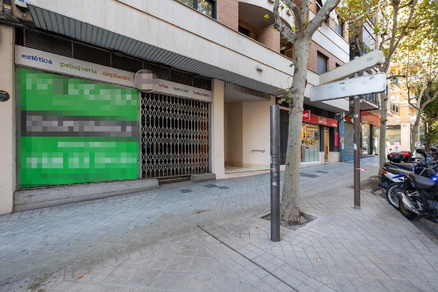  en venta local Barrio De Granada Alacantí 5