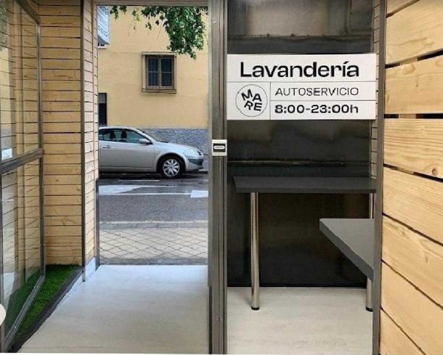 for sale commercial premise Barrio De Granada Alacantí 7