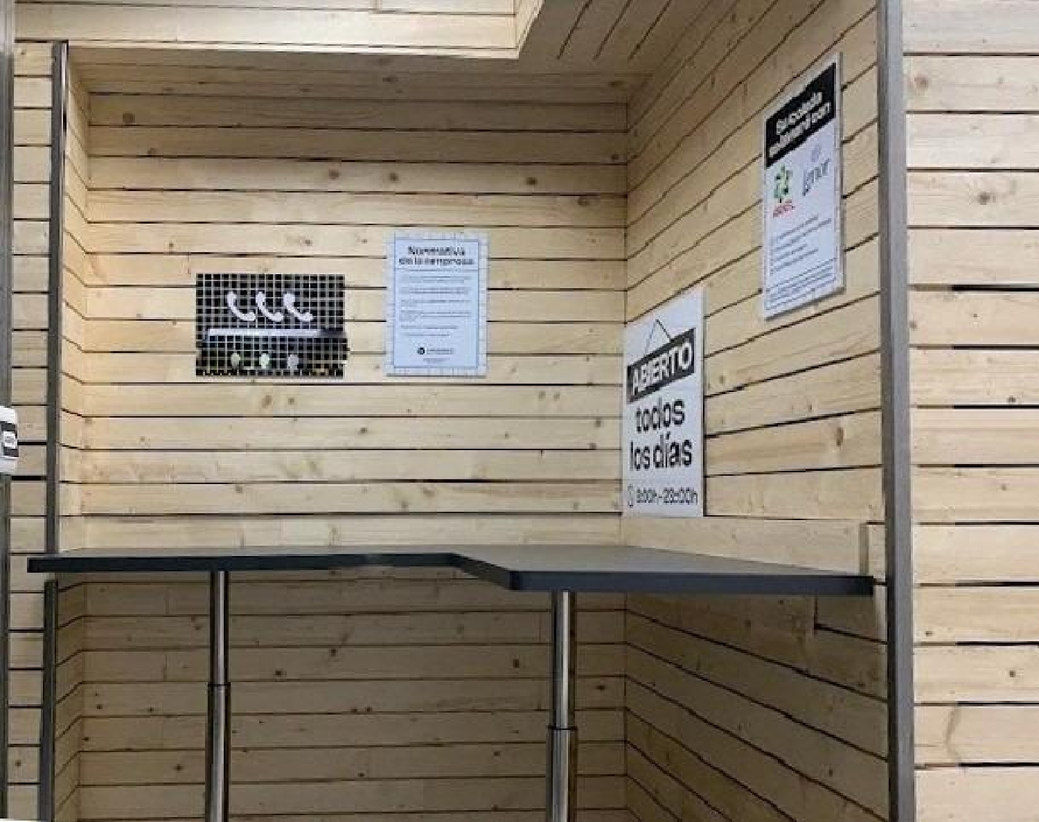 for sale commercial premise Barrio De Granada Alacantí 8