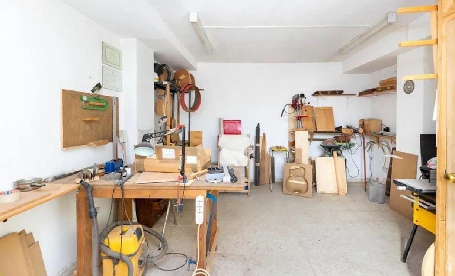 till salu lokal Barrio De Granada Alacantí 8