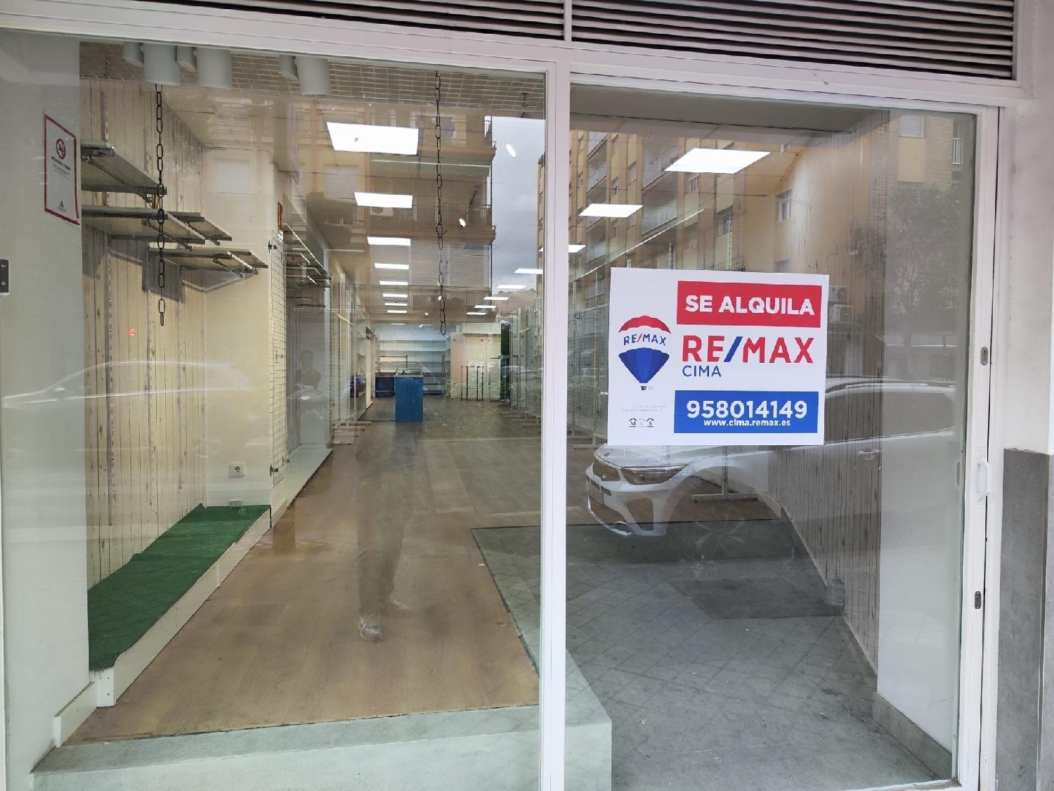  for sale commercial premise Barrio De Granada Alacantí 3