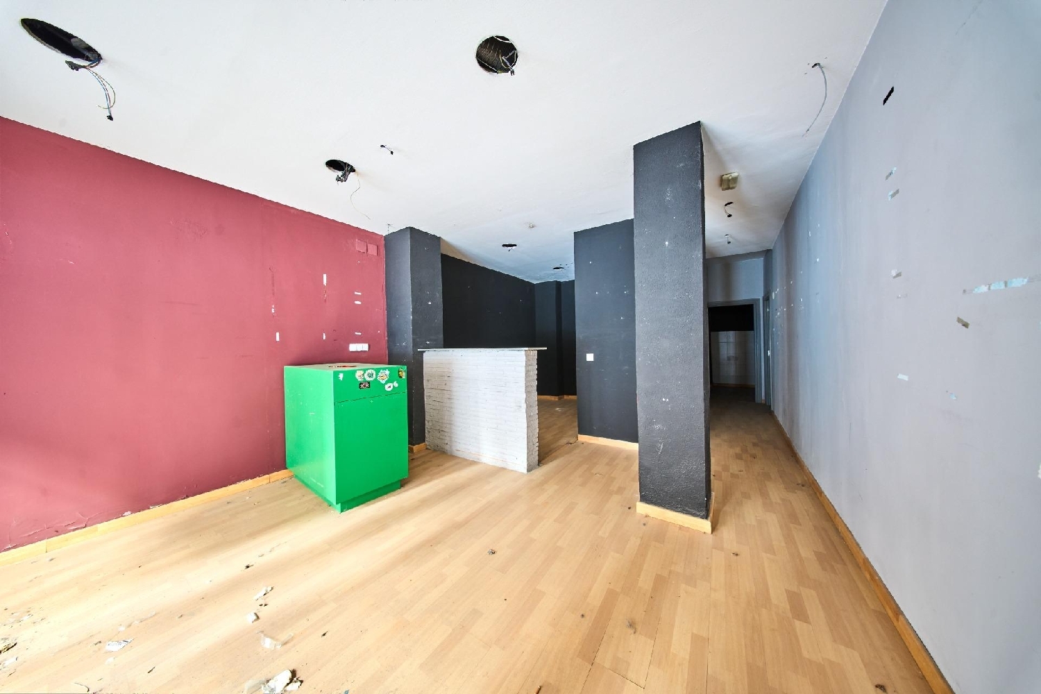  for sale commercial premise Barrio De Granada Alacantí 2