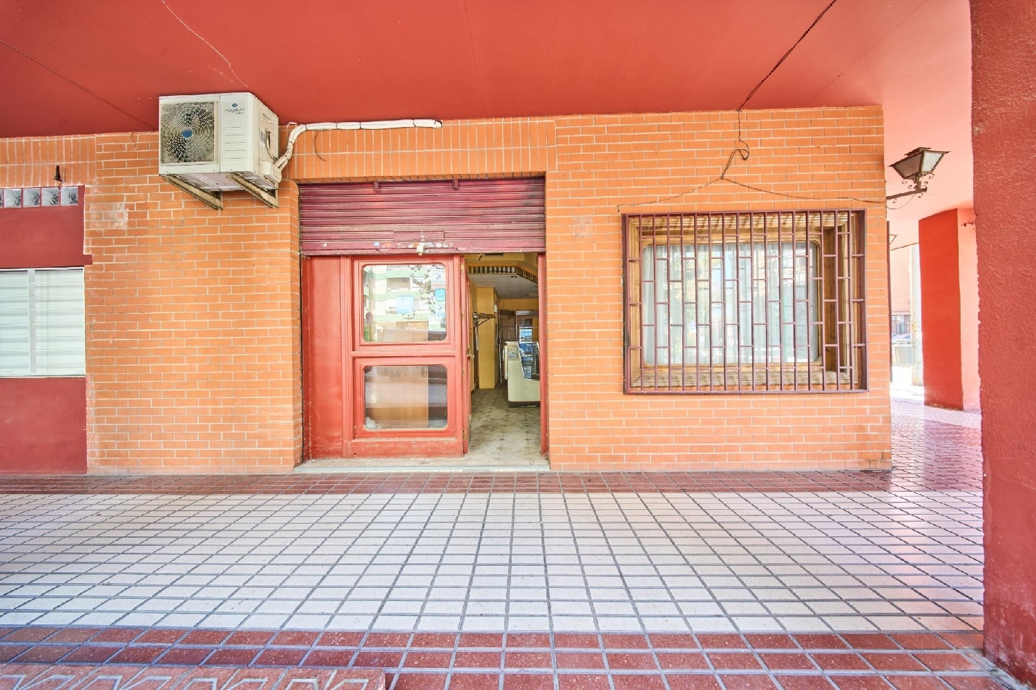  for sale commercial premise Barrio De Granada Alacantí 7