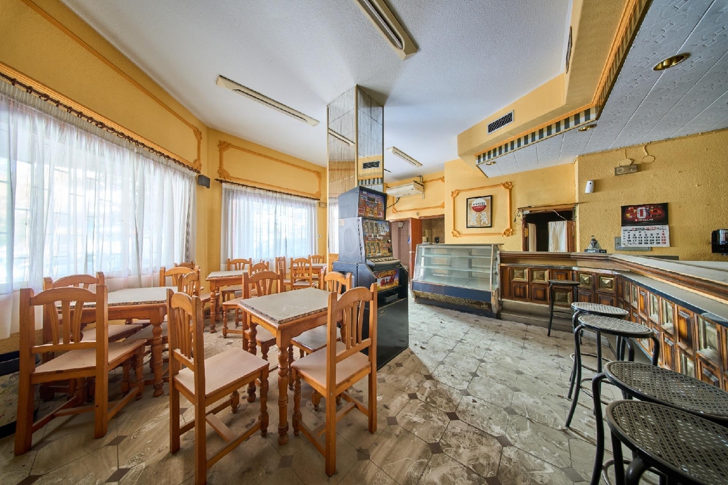 for sale commercial premise Barrio De Granada Alacantí 3