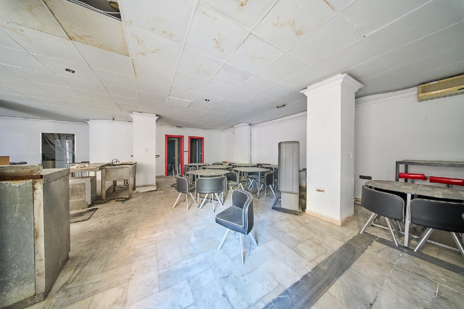 for sale commercial premise Barrio De Granada Alacantí 4